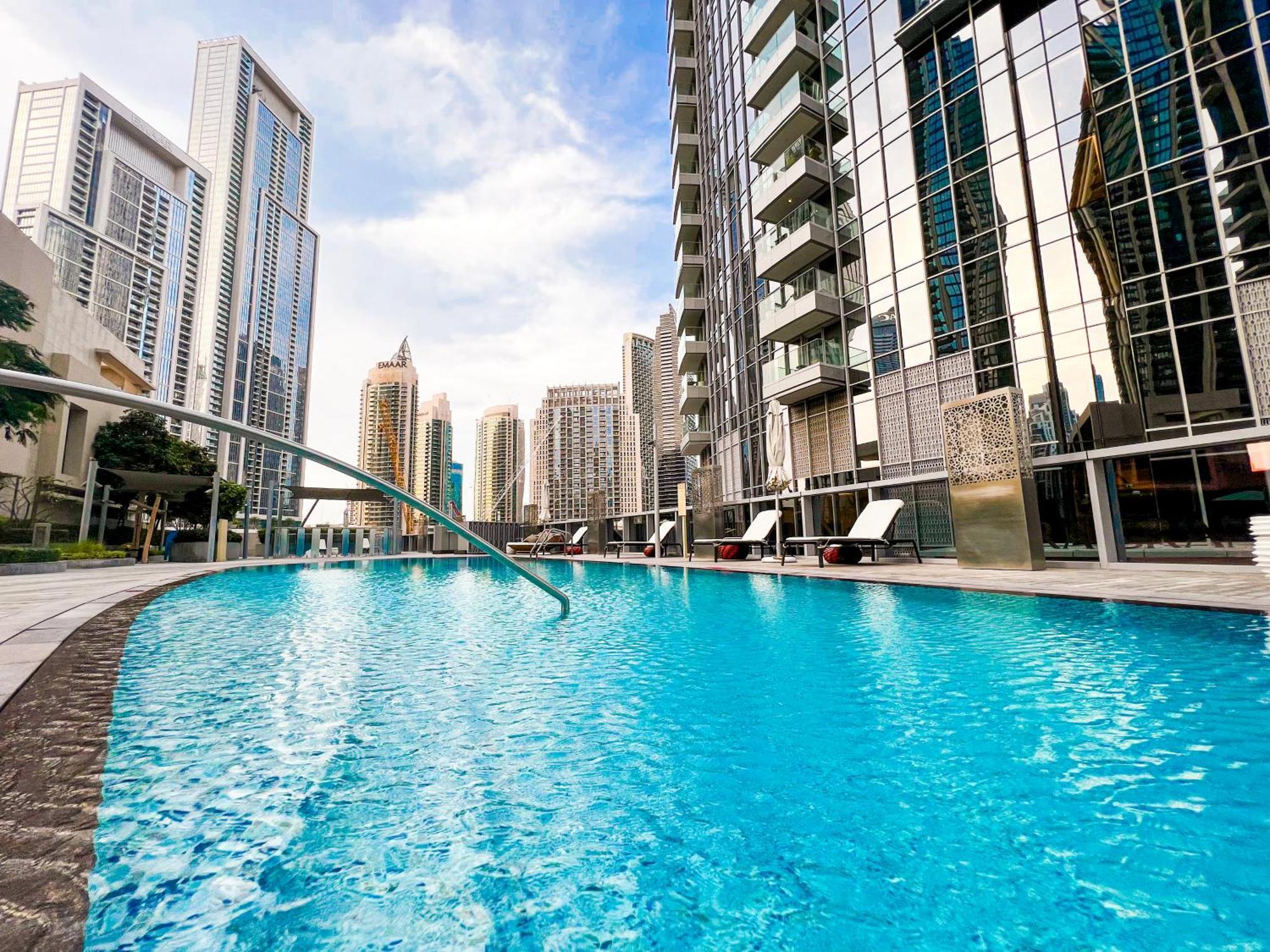 Downtown Luxury - Stunning Burj Khalifa & Sea View - 5 Minutes Walk To Dubai Mall Kültér fotó