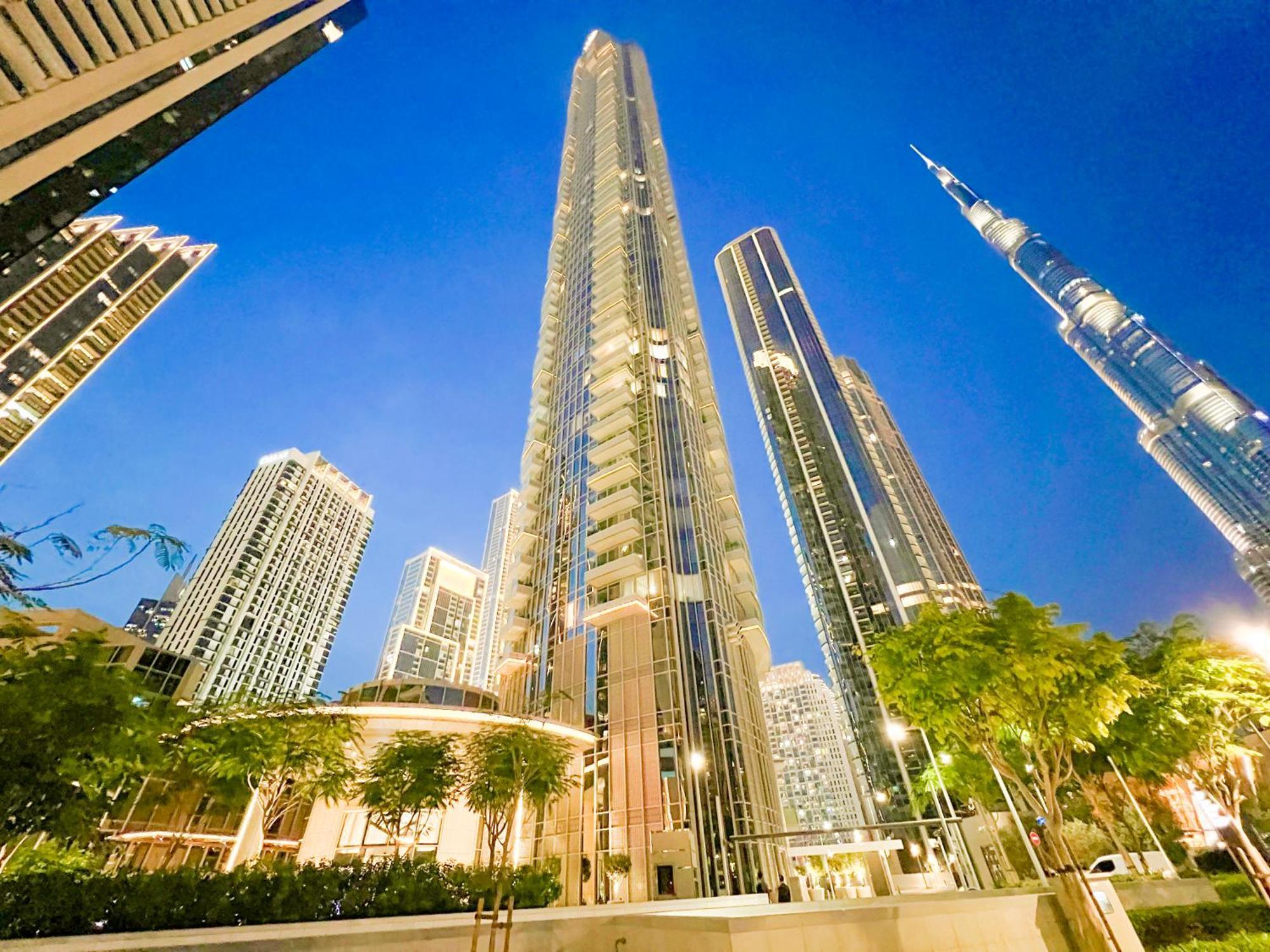 Downtown Luxury - Stunning Burj Khalifa & Sea View - 5 Minutes Walk To Dubai Mall Kültér fotó