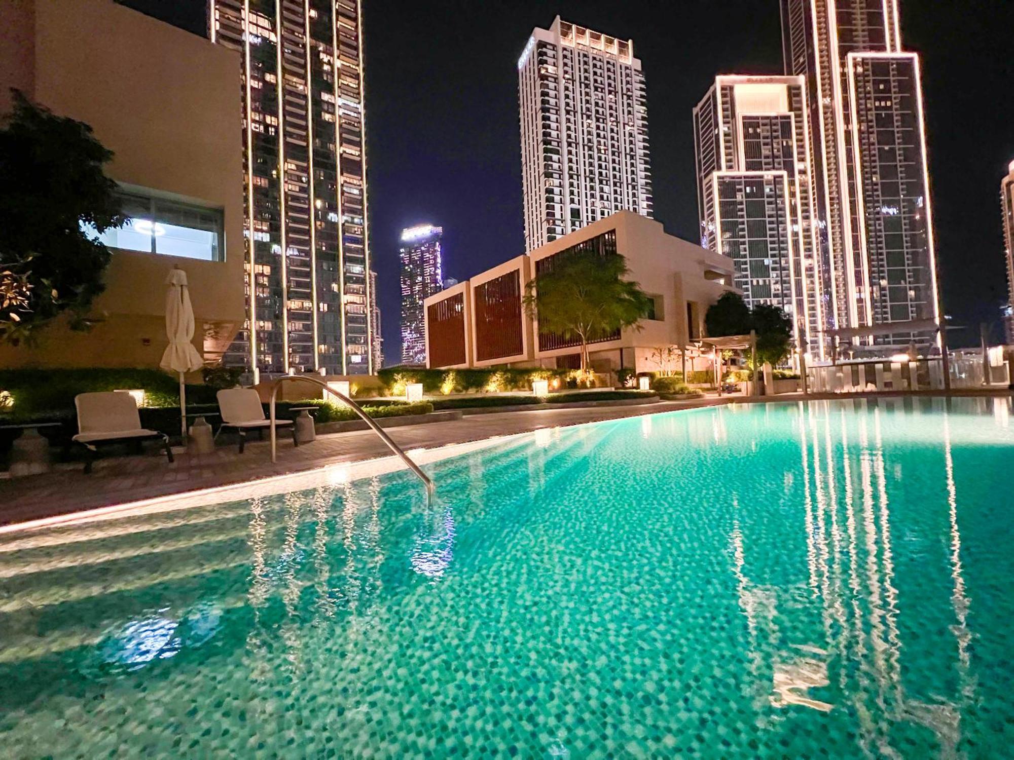 Downtown Luxury - Stunning Burj Khalifa & Sea View - 5 Minutes Walk To Dubai Mall Kültér fotó