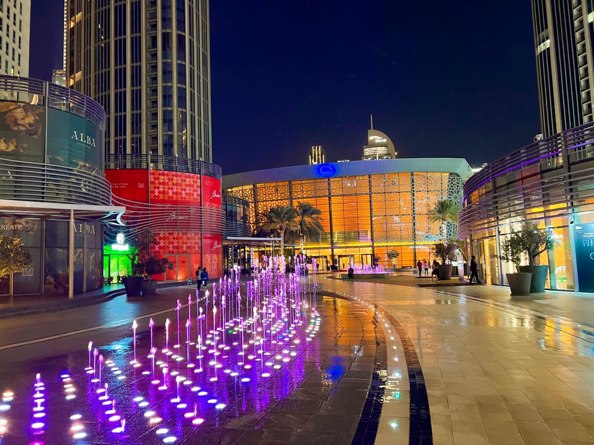 Downtown Luxury - Stunning Burj Khalifa & Sea View - 5 Minutes Walk To Dubai Mall Kültér fotó