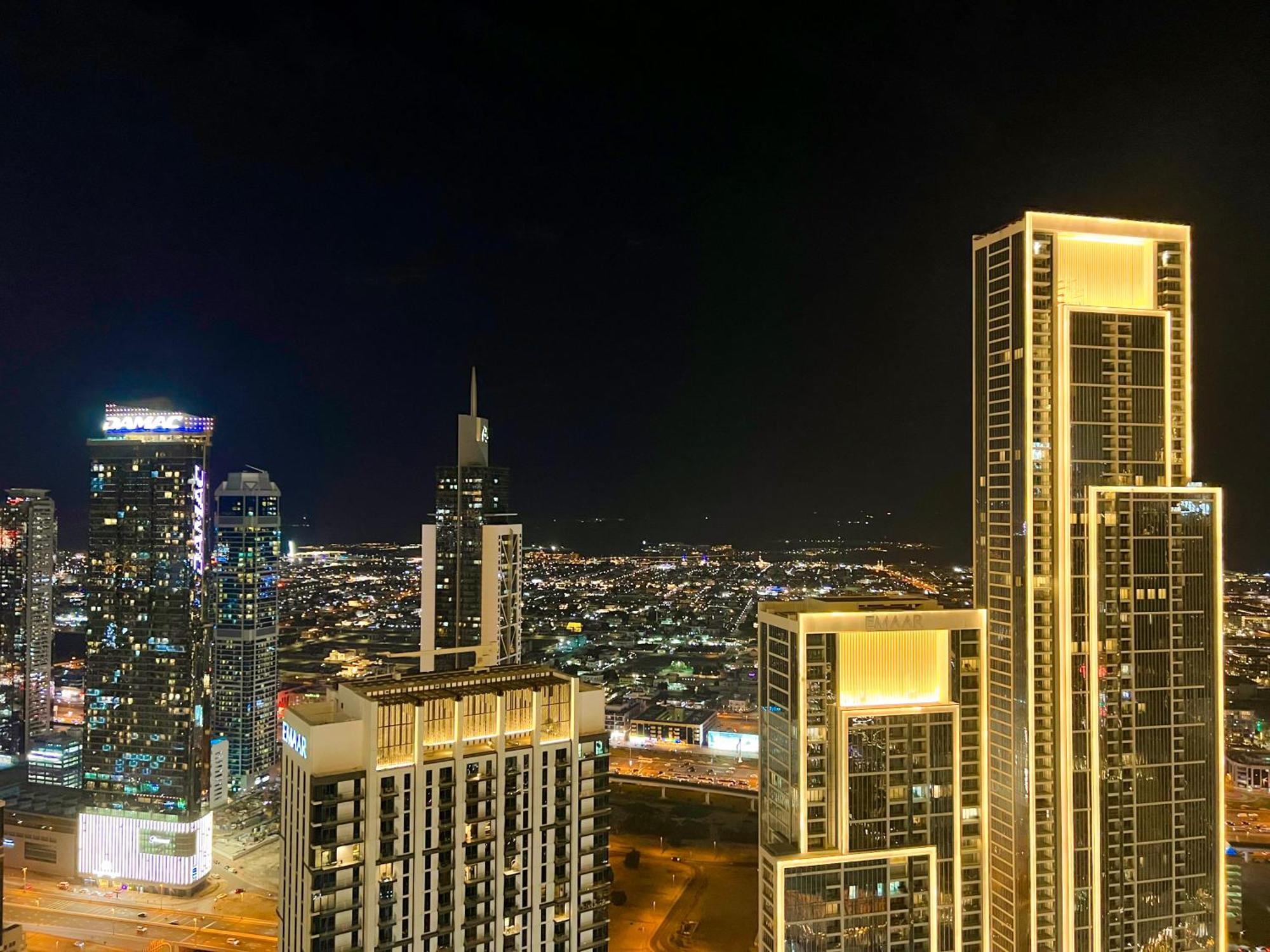 Downtown Luxury - Stunning Burj Khalifa & Sea View - 5 Minutes Walk To Dubai Mall Kültér fotó