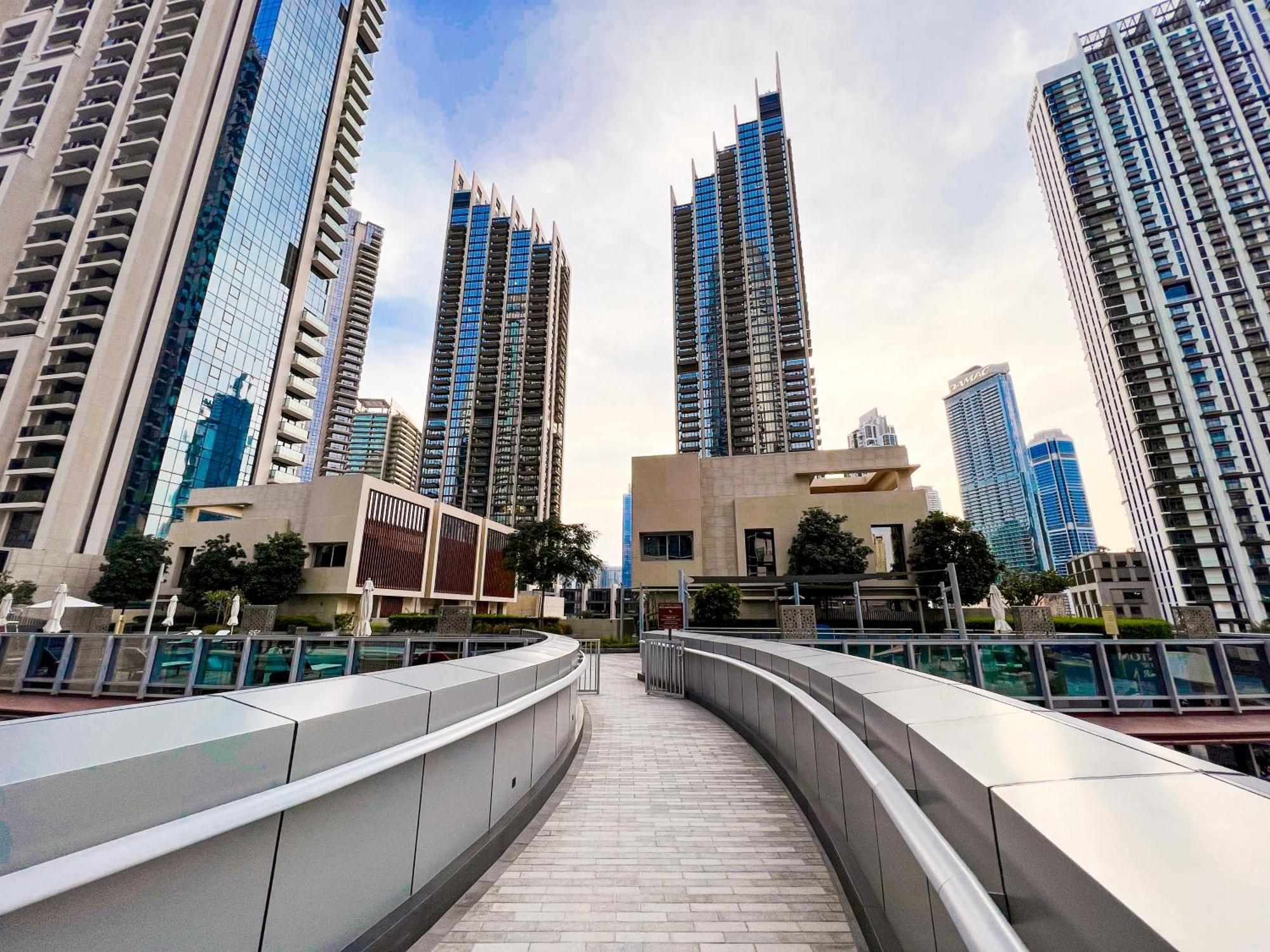 Downtown Luxury - Stunning Burj Khalifa & Sea View - 5 Minutes Walk To Dubai Mall Kültér fotó