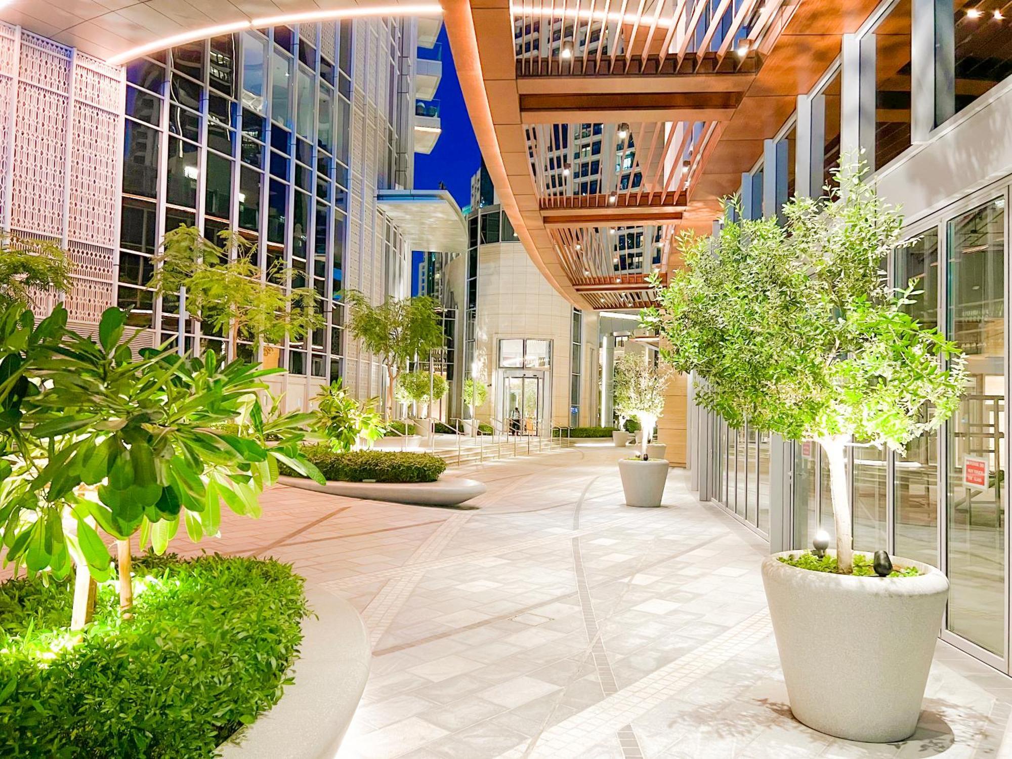 Downtown Luxury - Stunning Burj Khalifa & Sea View - 5 Minutes Walk To Dubai Mall Kültér fotó