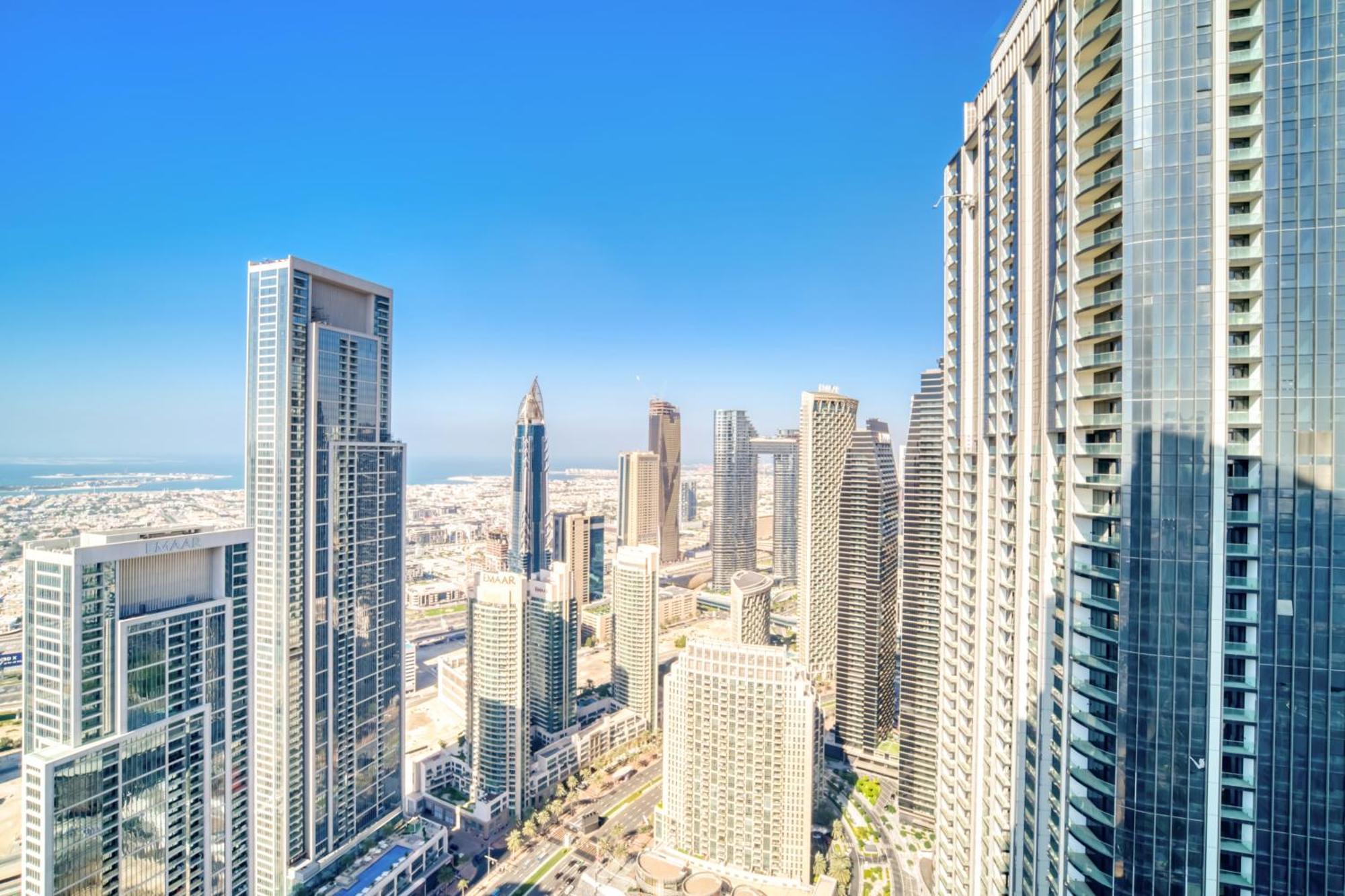 Downtown Luxury - Stunning Burj Khalifa & Sea View - 5 Minutes Walk To Dubai Mall Kültér fotó