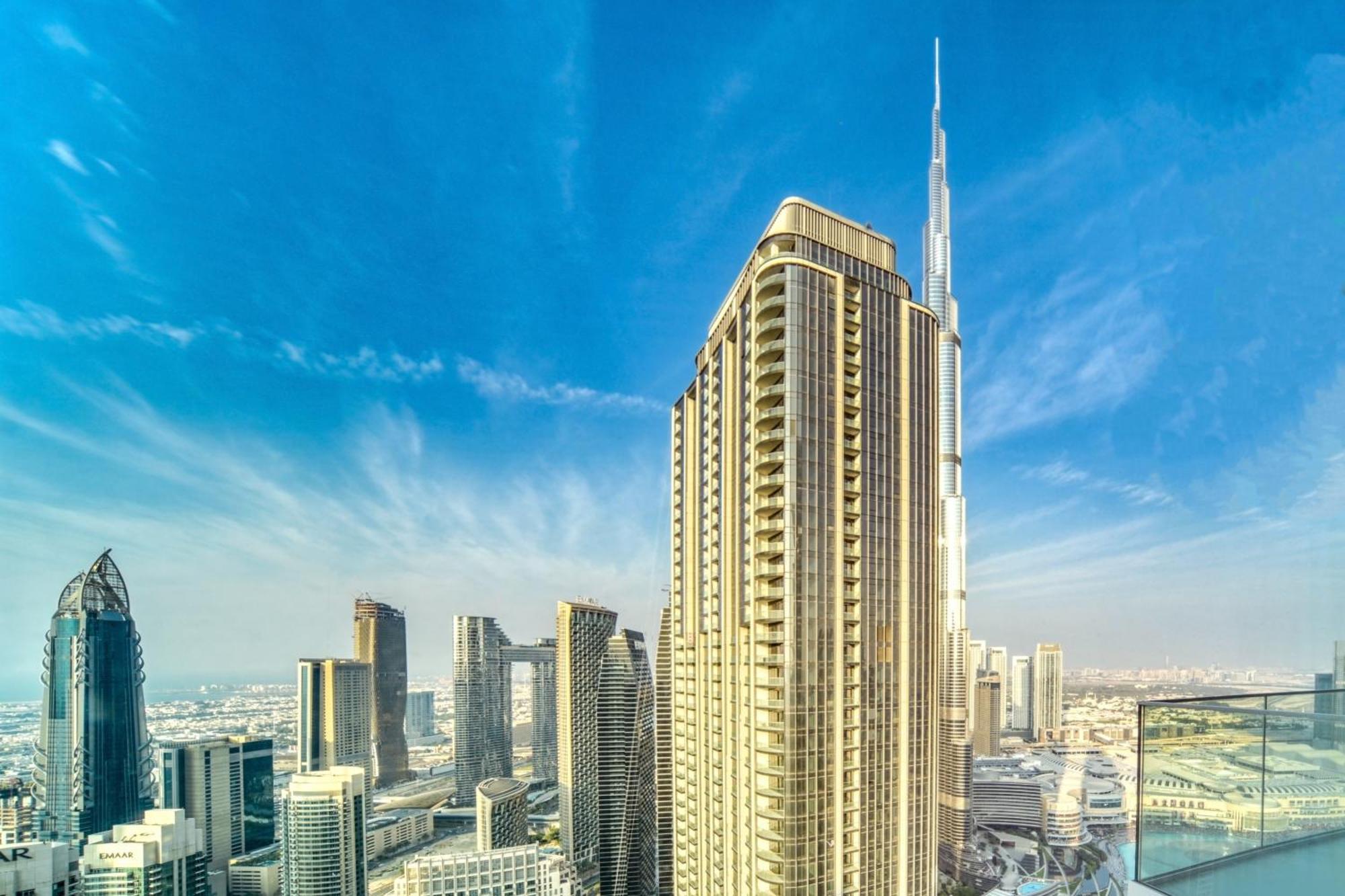 Downtown Luxury - Stunning Burj Khalifa & Sea View - 5 Minutes Walk To Dubai Mall Kültér fotó