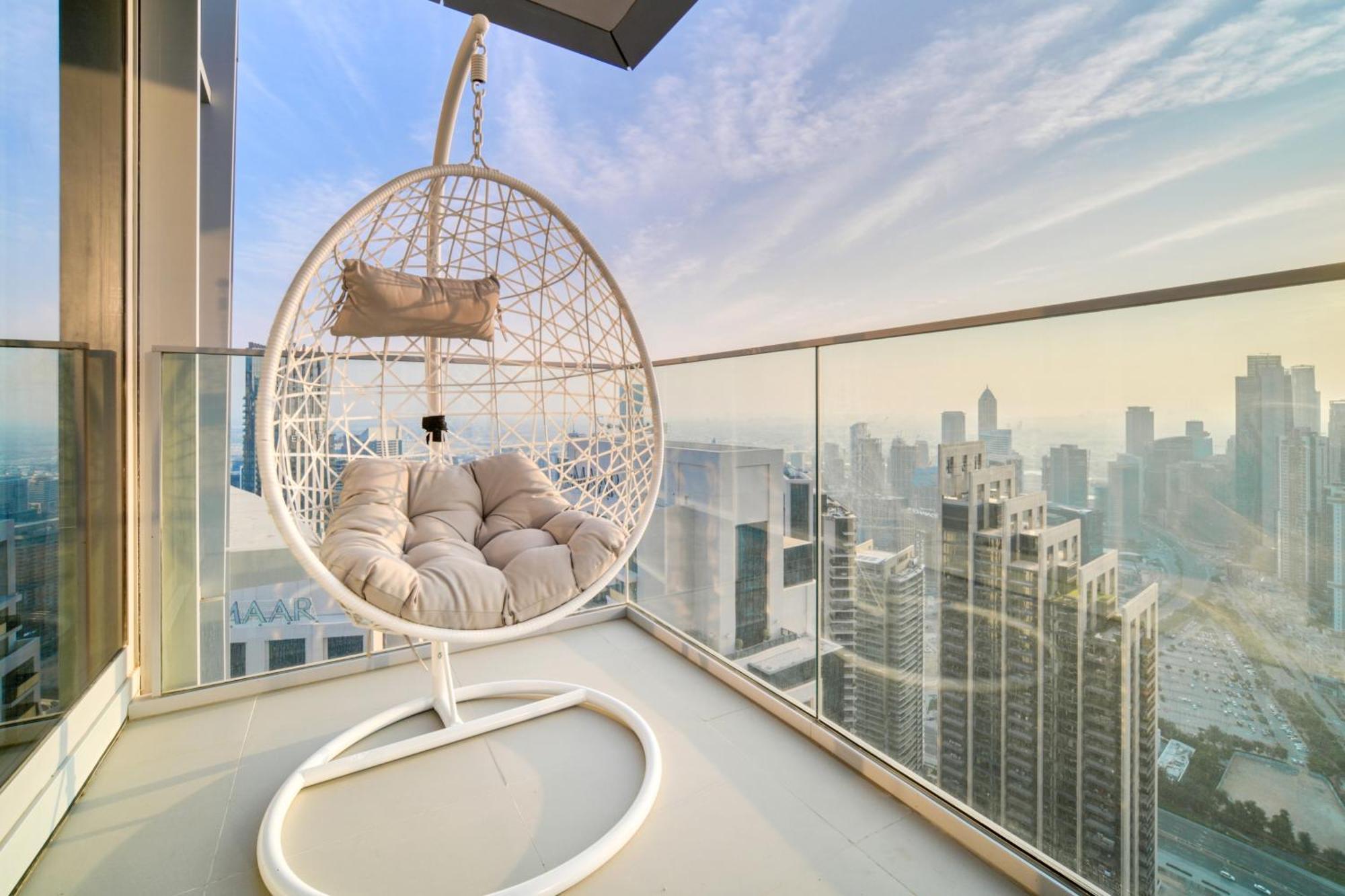 Downtown Luxury - Stunning Burj Khalifa & Sea View - 5 Minutes Walk To Dubai Mall Kültér fotó