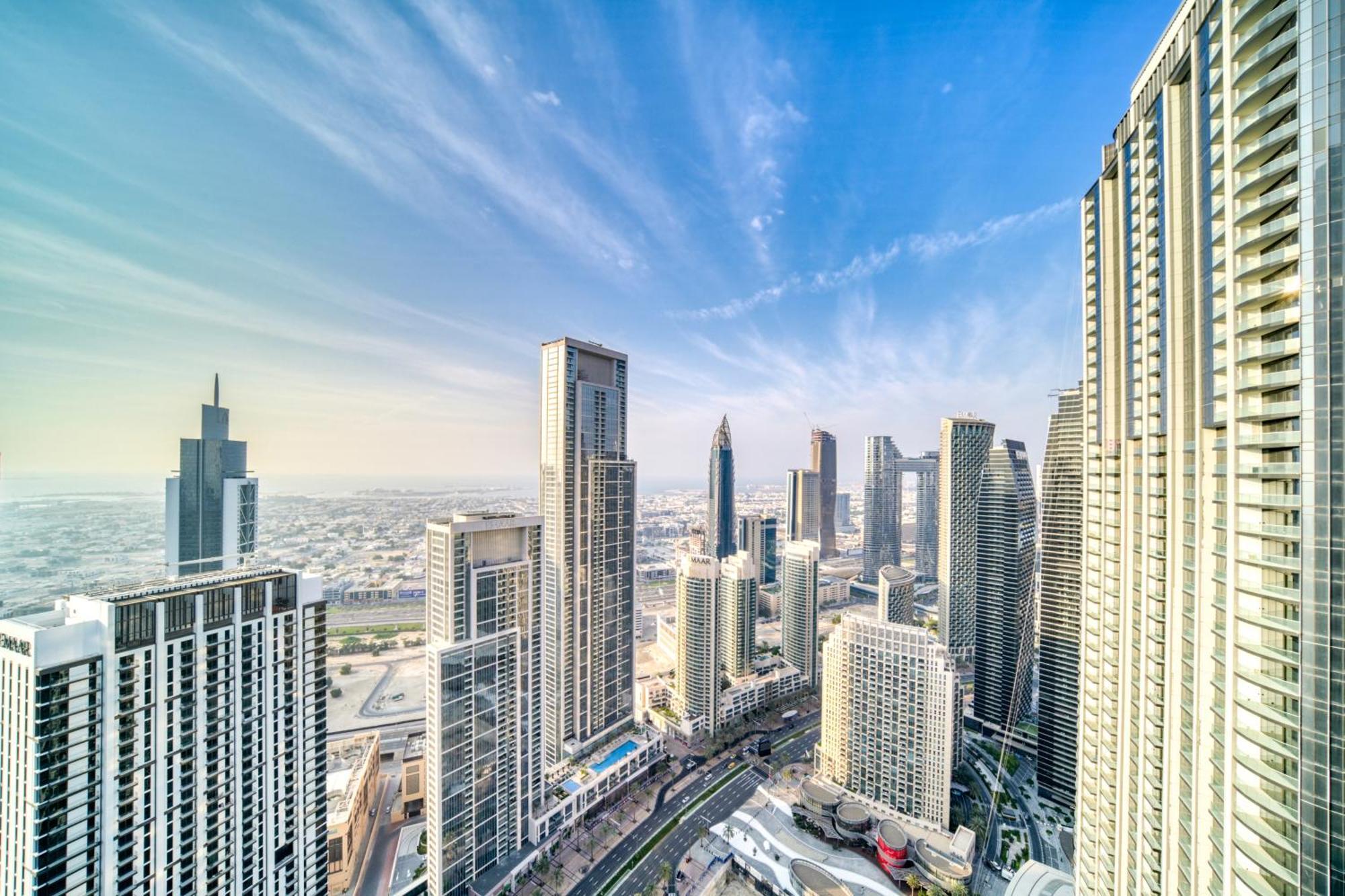 Downtown Luxury - Stunning Burj Khalifa & Sea View - 5 Minutes Walk To Dubai Mall Kültér fotó